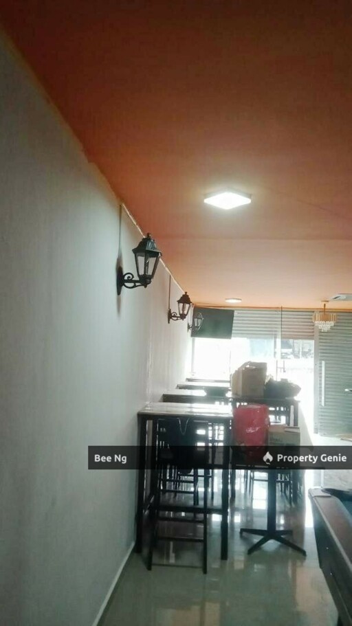 Taman Tasek/Jalan Glasiar/Double Storey Shop Lot/Facing Main Road