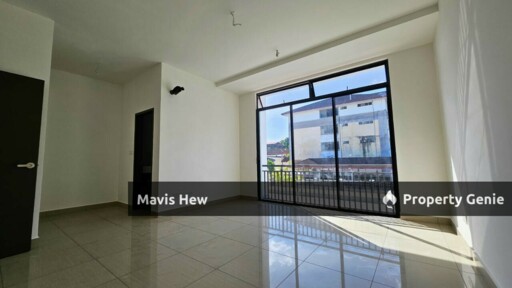For Rent, Corner Unit @Jalan Ayu, Taman Pelangi Indah