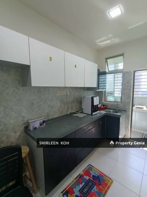 Suriamas Suites Condominium at Larkin JB Town Male Room for Rent