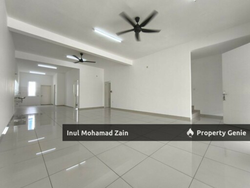 [Spacious] Double Storey Intermediate Ara Sendayan Bandar Sri Sendayan