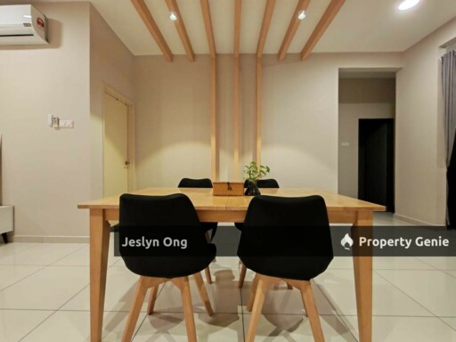 3 Bedrooms Apartment at Marina Residence Bayu Puteri for Rent