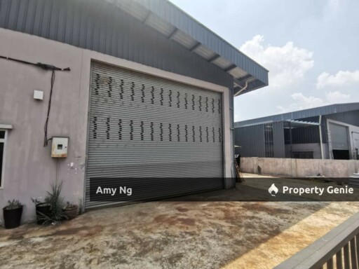 Factory Single Semi D For Sale Lahat