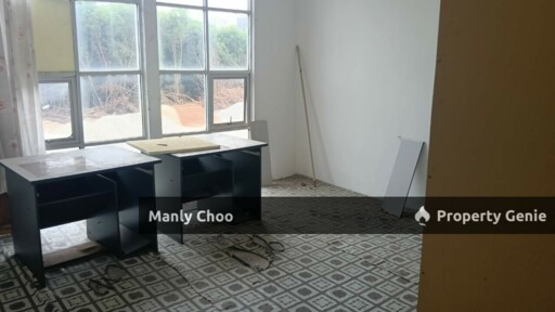 BELOW BANK VALUE 3 Storey Shoplot Melaka Raya Town Ujong Pasir Kota