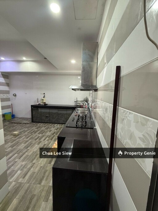 🏡 FOR SALE – 𝑭𝒖𝒍𝒍𝒚 𝑹𝒆𝒏𝒐𝒗𝒂𝒕𝒆𝒅 𝑫𝒐𝒖𝒃𝒍𝒆 𝑺𝒕𝒐𝒓𝒆𝒚 𝑻𝒆𝒓𝒓𝒂𝒄𝒆 𝑯𝒐𝒖𝒔𝒆 @ Bandar Putra Kulai, Johor