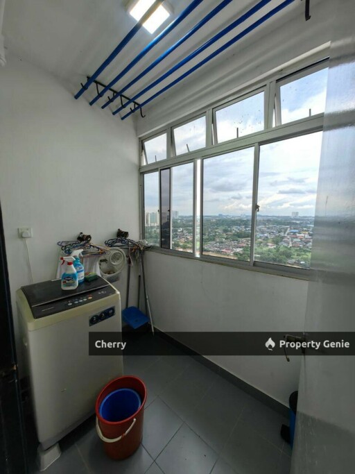 Bank Value: RM500K** 💰 **For Sale: RM438K‼️** 📍 **Pandan Residence 2** Jalan Pandan Ria 7, Kawasan Perindustrian Seri Purnama, 81100 Johor Bahru, Johor 🏠