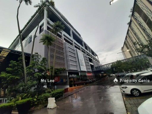 4 Storey Shop Office @ Garden Shoppe, One City , USJ 25, Subang Jaya - Good for Investment Roi 4.5%