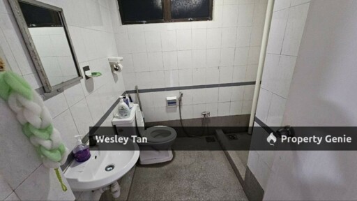 Kampung 8 Condo 4rooms Partly Fitted Kota Seaview Next To Int. School