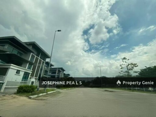 Temasya Industrial Park - Glenmarie Semi-D Factory for SALE