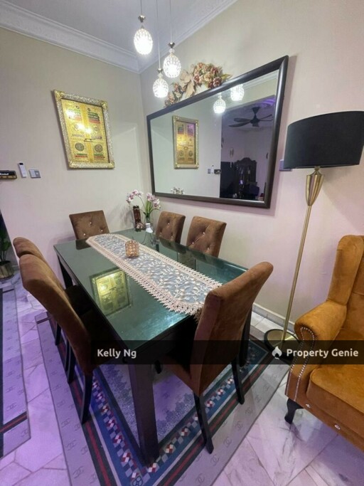 Double Sty Renovated Partly Furnished House At Bandar Bukit Raja Klang For Rent & Sale