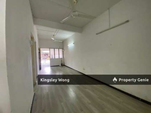 Bandar Seri Botani Single Storey Terrace House Good Condition First Home Buyer Near Hospital Schools Mall