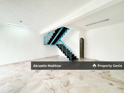 Freehold, End Lot & Renovated | Double Storey Bandar Puchong Jaya , Puchong