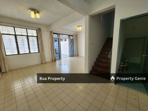 Double Storey Terrace Intermediate House at BDC near Saradise