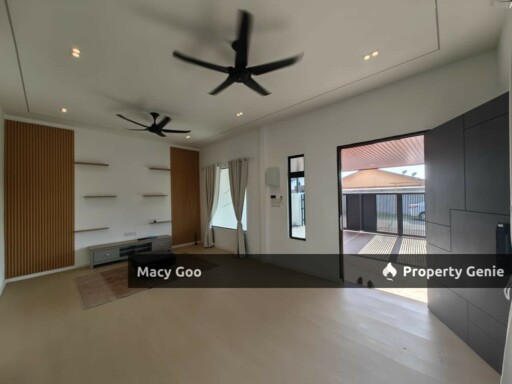 Single Storey Endlot Kampung Lapan