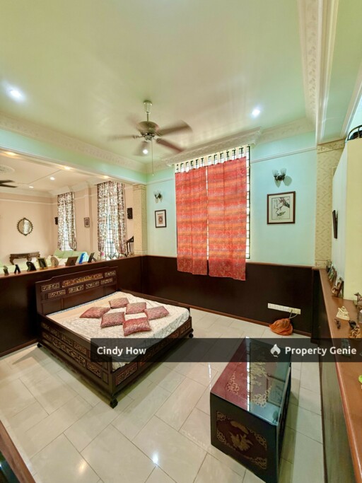 Bukit Beruang Bungalow For Sale
