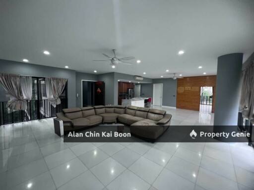 Dedaun Condominium Ampang With 3 Car Park 1 Maid Room