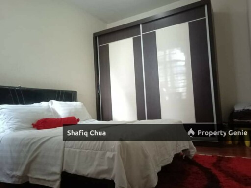 Corner Unit 3 Storey Semi-D Cluster Subang U9, Shah Alam For Sale