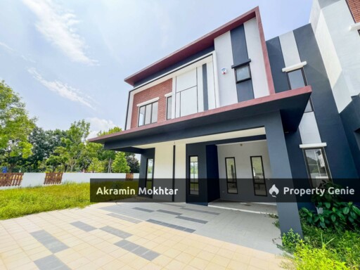 FREEHOLD, NEW HOUSE, FACING OPEN & CORNER LOT | Semi-D Cluster 2 Storey House Ecohill 2 Semenyih