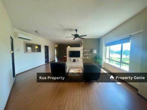 Kasuma Resort Condominium For Sale! Located at Petra Jaya