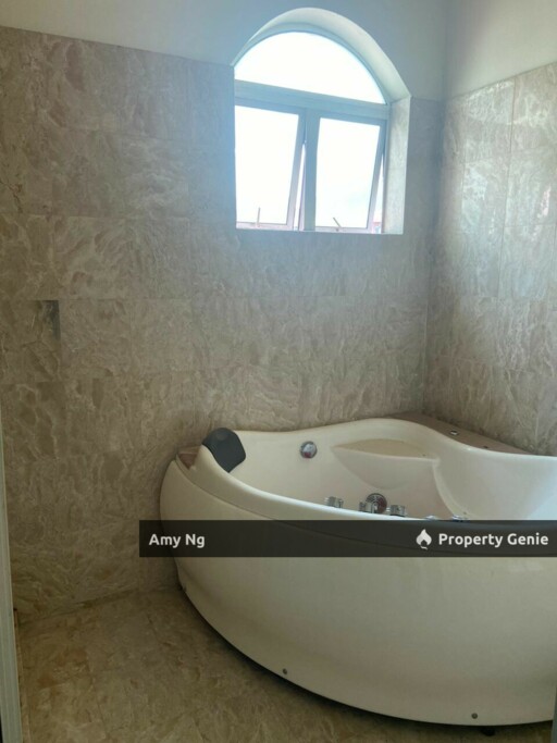3 Storey Semi D Below Market Value For Sale