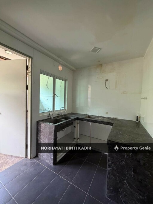 SUBSALE RUMAH 3 TINGKAT HERMOSO PHASE 1, KUANTAN - RM 599,800 NET!🔥