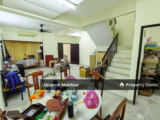 Freehold | Double Storey Terrace, Jalan Mempari , Taman Seri Bayu, Meru Klang.