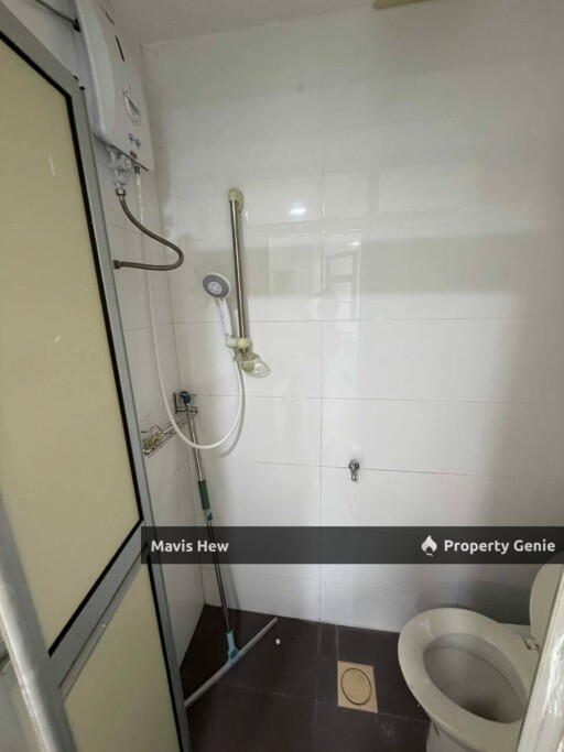 Straits View Condon @ Permas, 1 Parking, Partial Furnished