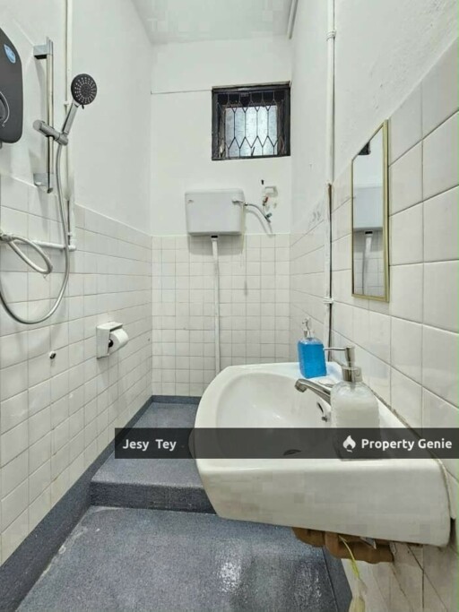 Taman Tasek Double Storey Terrace House ForSales