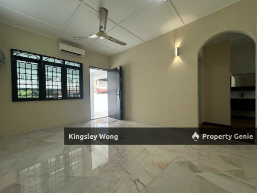 Bercham Single Storey Terrace House Near Chinese Area