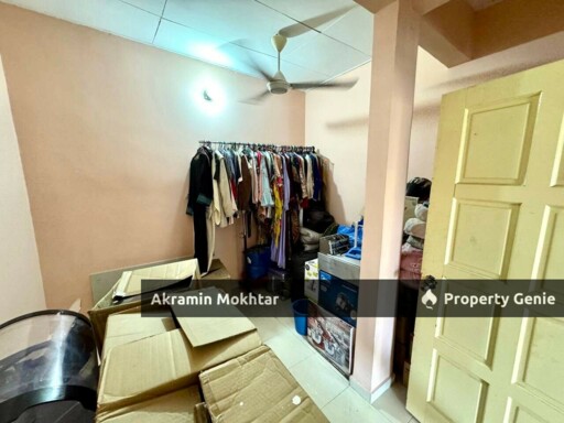 DOUBLE STOREY CORNER LOT, Taman Equine, Lestari Perdana 8 Seri Kembangan.
