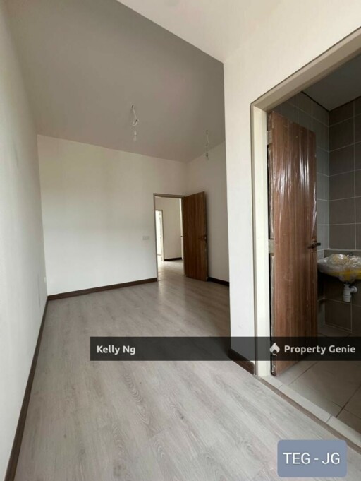 Brand New 2 Sty House At Nadira 3 Bandar Bukit Raja Klang For Rent