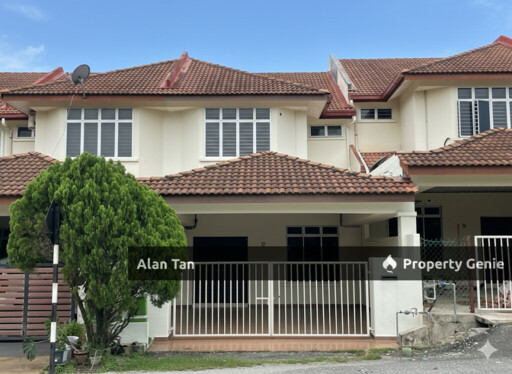 2 Storey Terrace House (Like New!!) @ Kuantan, Air Putih