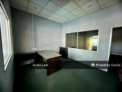 Double Storey Shoplot @ Setia Indah, Near Mount Austin
