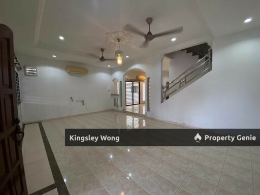 Taman Shukor, Bercham Selatan Double Storey Semi-Detached Simple Renovated