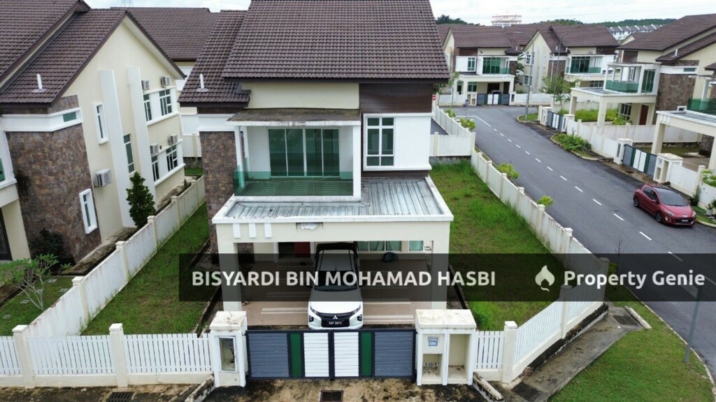 CORNER LOT BANGLO EKSKLUSIF UNTUK DIJUAL Taman Bukit Senawang Perdana, Senawang.