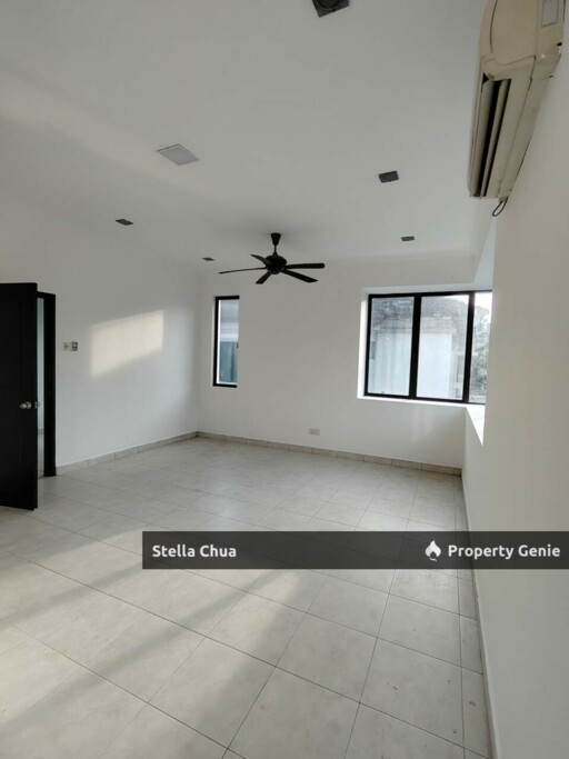 Double Storey Cluster For Rent in Adda Height @ Legend Brown