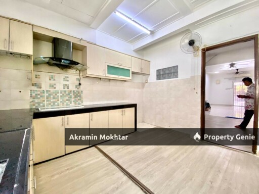 FREEHOLD, RENOVATED & PARTIALLY FURNISHED | Double Storey Terrace@Laman 2, Bandar Seri Putra