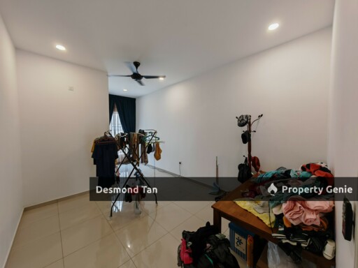 Suriaman 2 Corner Lot Below Market Value, Sendayan, Seremban, Hijayu