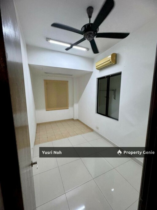 DOUBLE STOREY HOUSE  CANTING ALAM IMPIAN SEKSYEN 35 SHAH ALAM