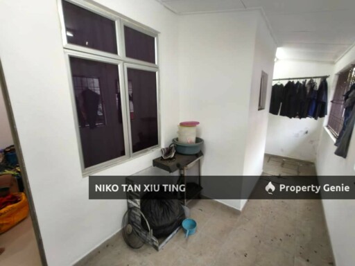 Jln EJ 2, 2 Storey Mezzanine Floor Renovated Taman Eshan Jaya