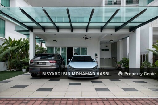 40'x80'sq.ft Fully Renovated 3 Storey Semi Detached House @ 1080 Residence, Puncak Saujana, Kajang.