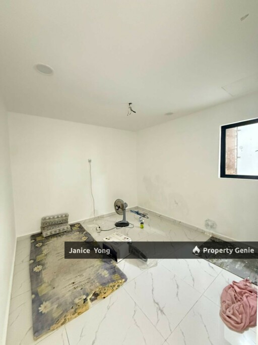 Taman Bukit Tiram Ulu Tiram Jalan Banang 7