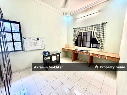 Freehold & Renovated | Semi-D Double Storey House Taman Puncak Utama Kajang