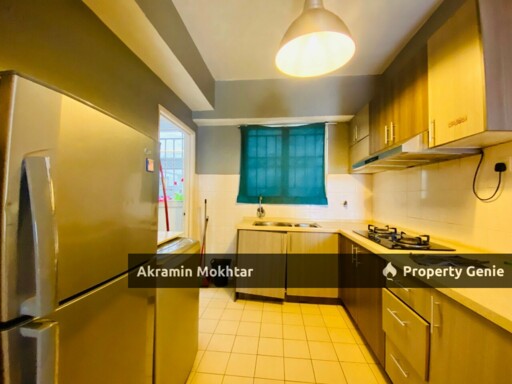 PARTIALLY FURNISHED & 1 COVERED PARKING | WARISAN CITYVIEW CONDO IN CHERAS