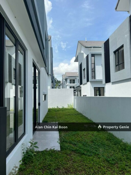 Sierra Hijauan Ampang Selangor 3 Storey Semi-D