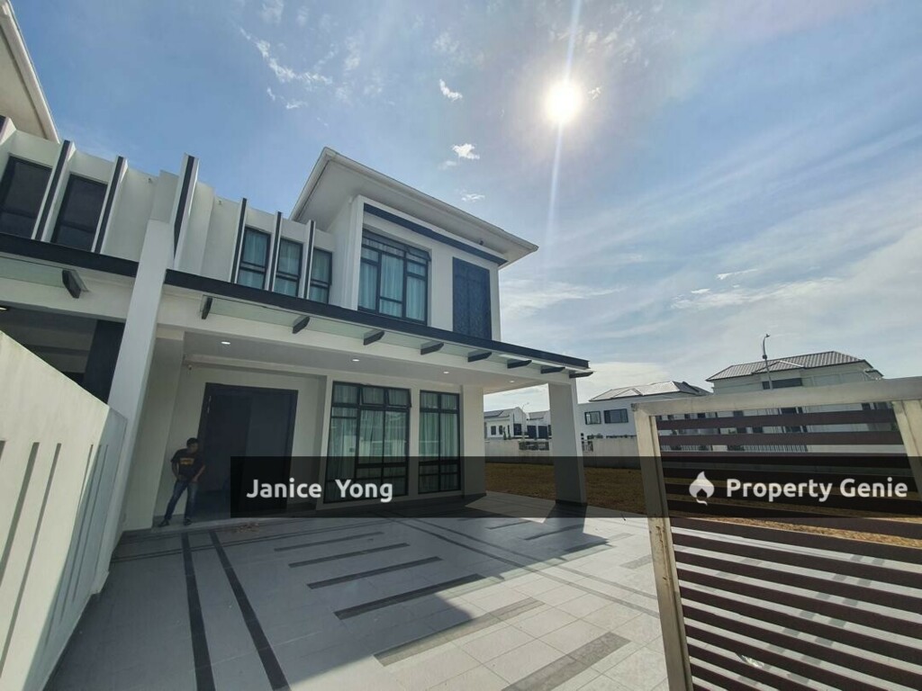 Alocasia @ Setia Tropika