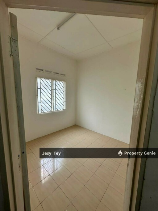 Taman Universiti Single Storey Terrace House Sales
