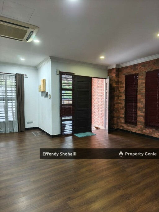 BANDAR SERI PUTRA PUTRA HILLS BUNGALOW