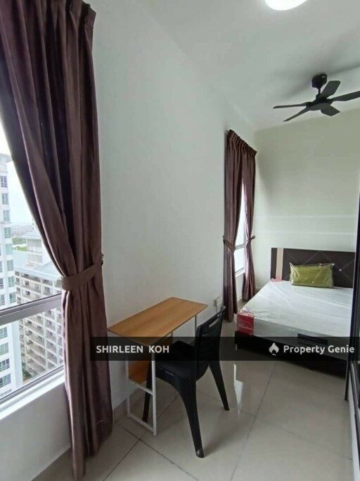 Female Room Renting at Suriamas Suites Condominium @ Larkin JB Town