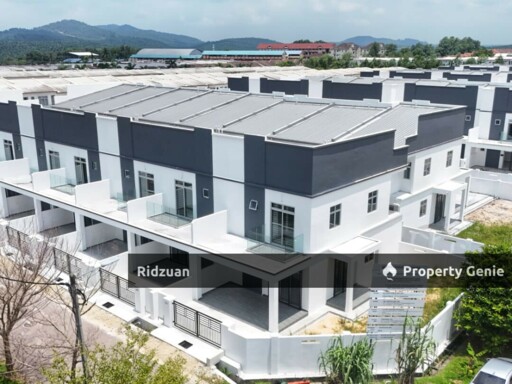 Double Storey Terrace House, RMMJ, Kluang