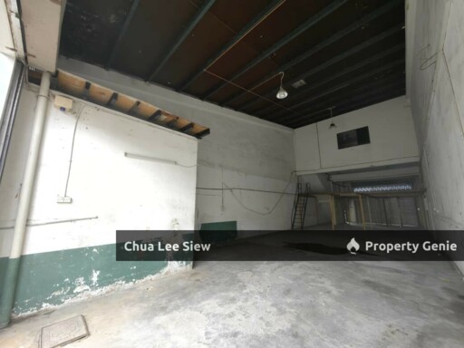 For RENT 1.5 Storey Factory📍 Permas Jaya – Jalan Permas 9